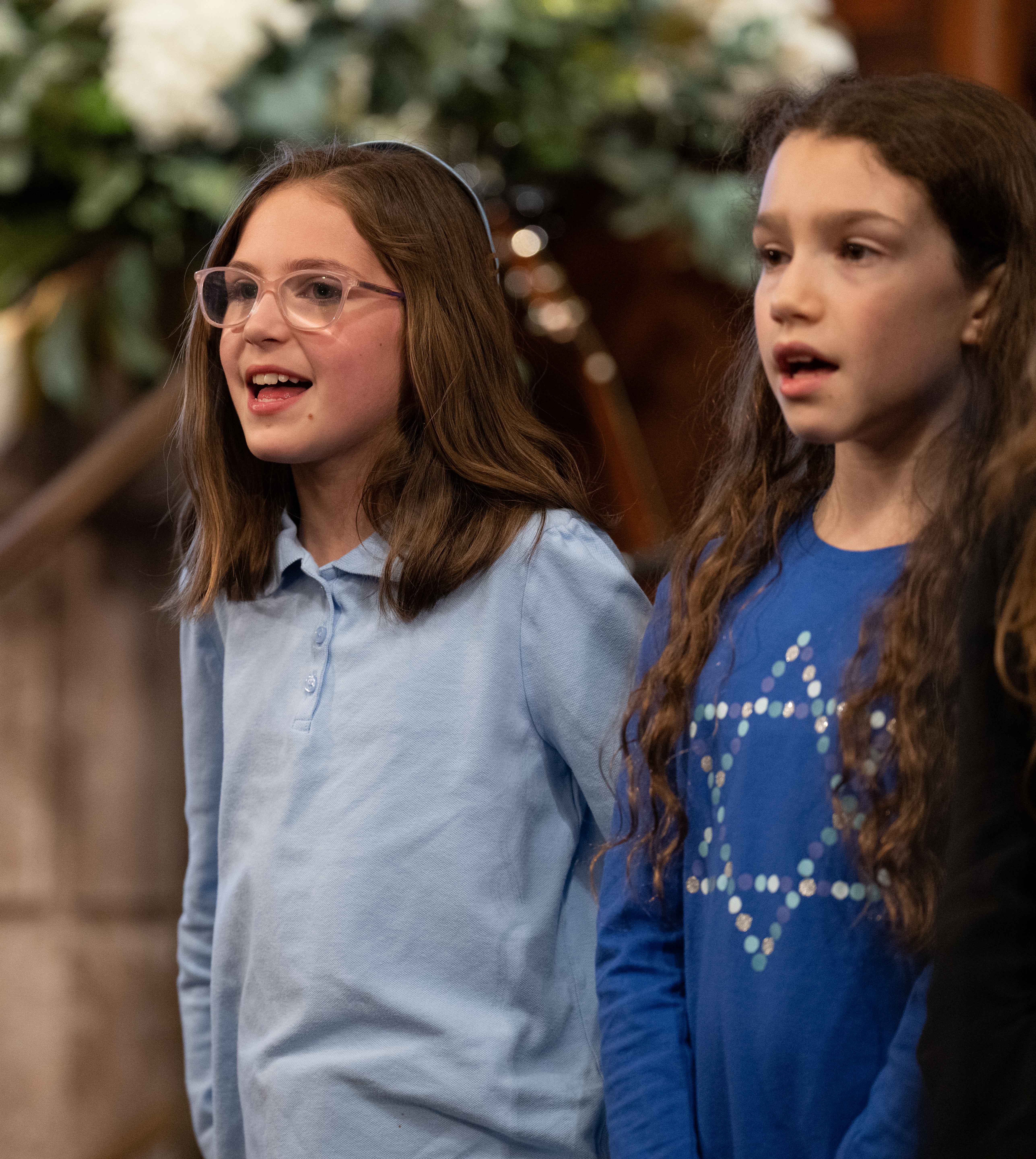 Oneg! Performance at Rose Schnitzer Manor