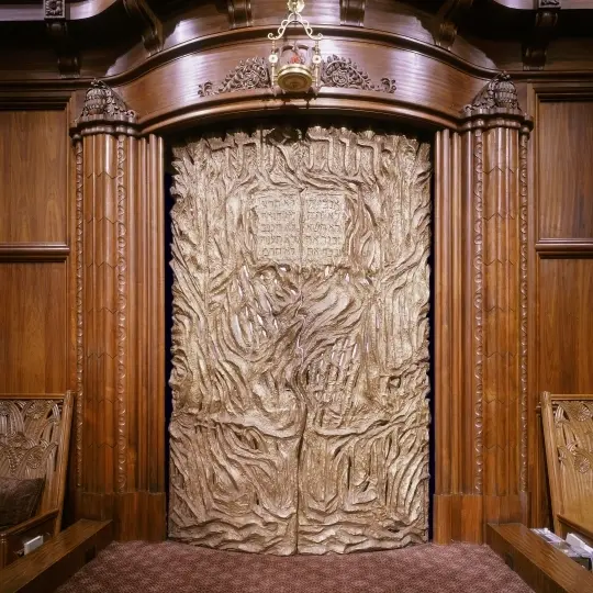 Bat Mitzvah of Lucy Eder and Shabbat Moring Service  - image