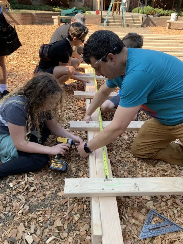 Community Sukkah Build